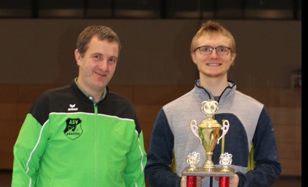 Erik Schultheiss bleibt TT-Vereinsmeister